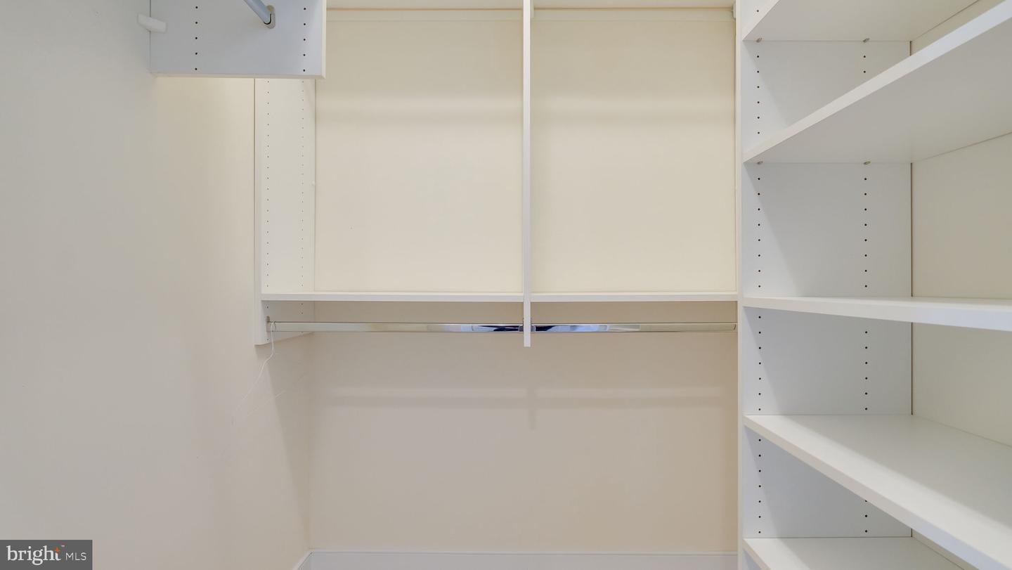 1218 Meridian Blvd #1218 Property Photo 28