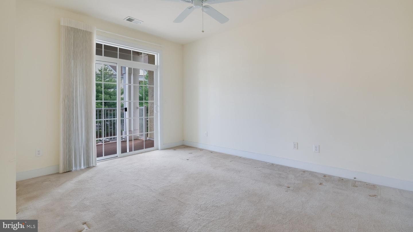 1218 Meridian Blvd #1218 Property Photo 30