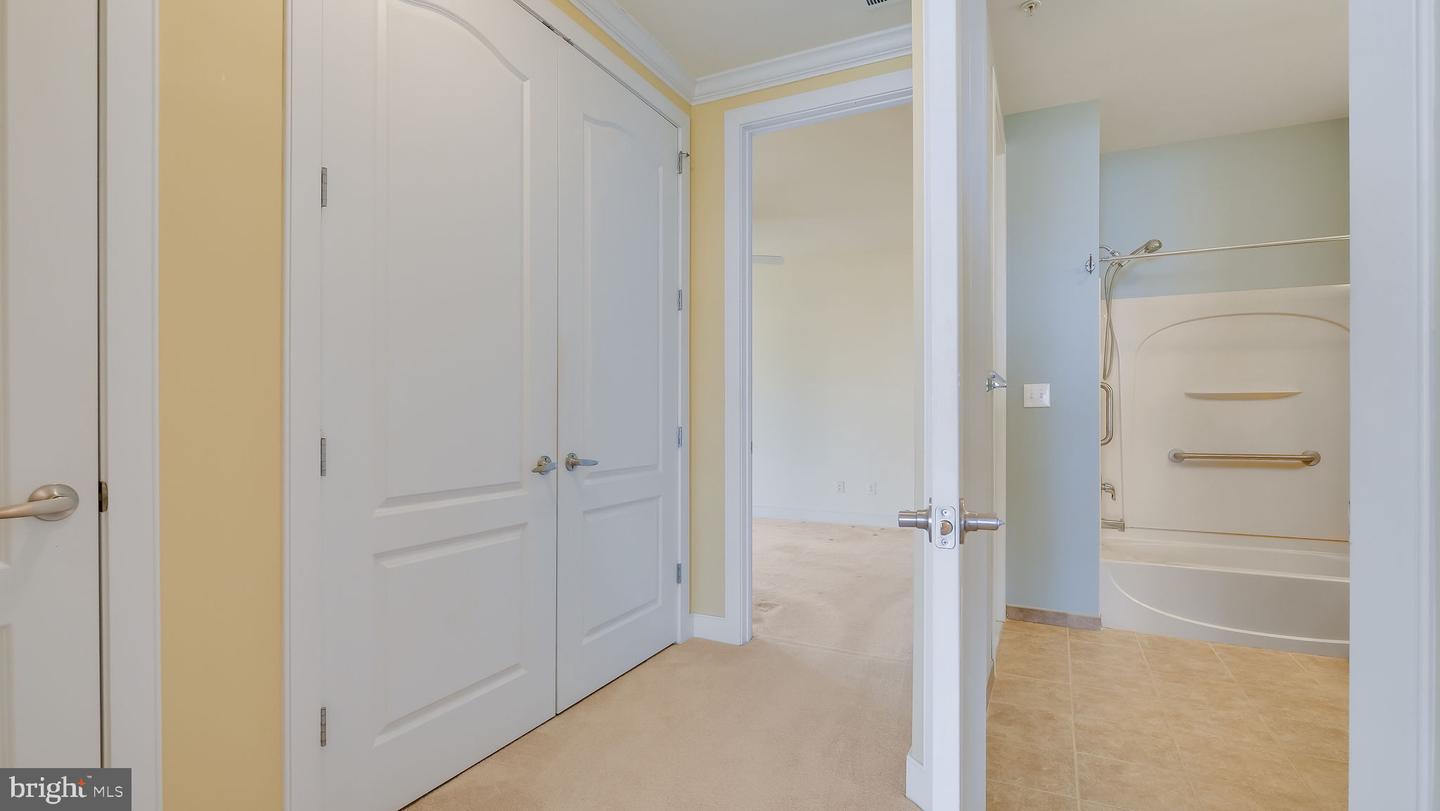 1218 Meridian Blvd #1218 Property Photo 35