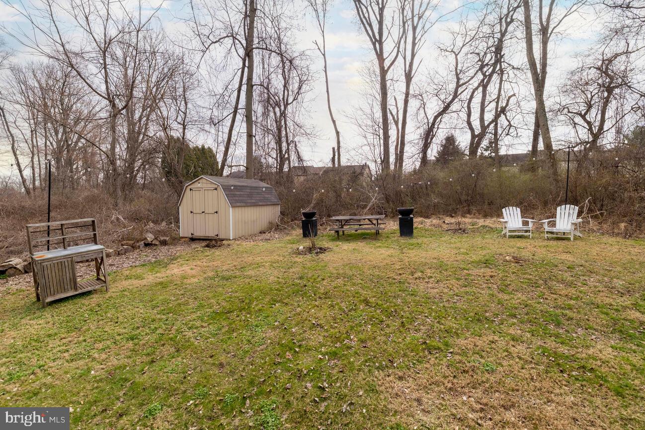 1555 Fieldwood Rd Property Photo 24