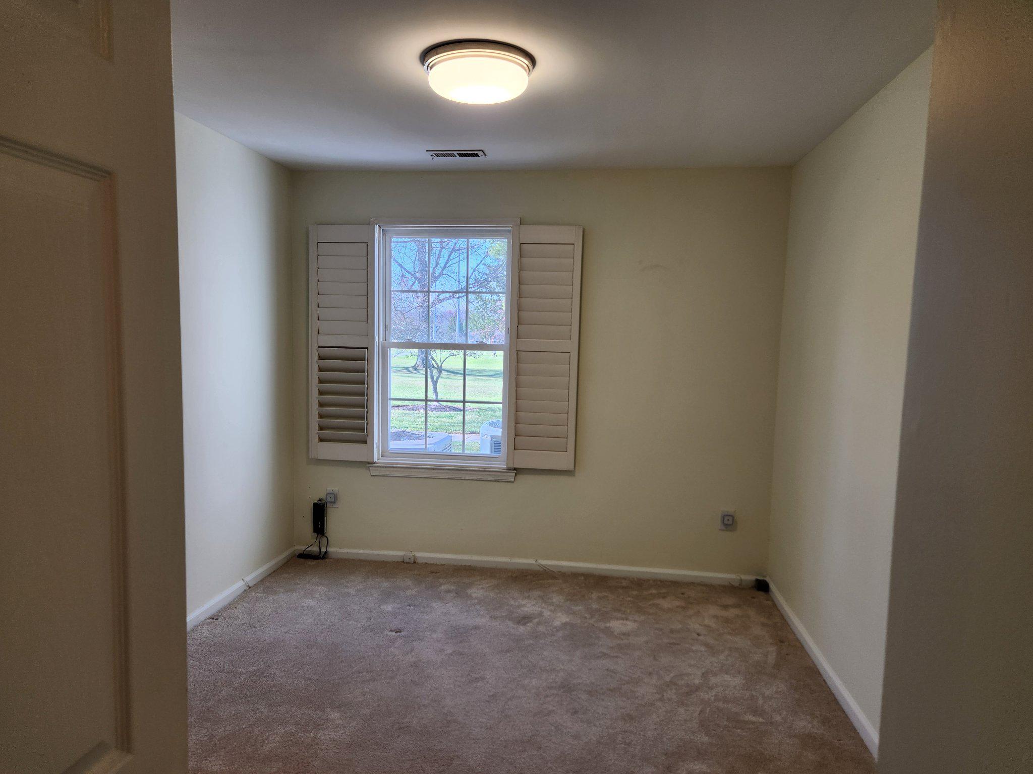 2401 Greensward N #b7 Property Photo 31