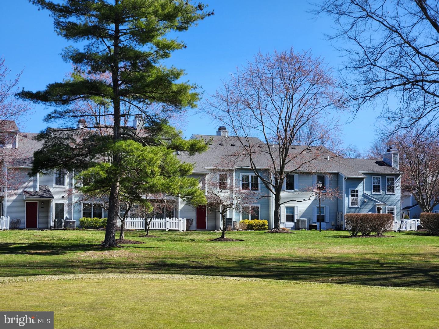 2401 Greensward N #b7 Property Photo 37