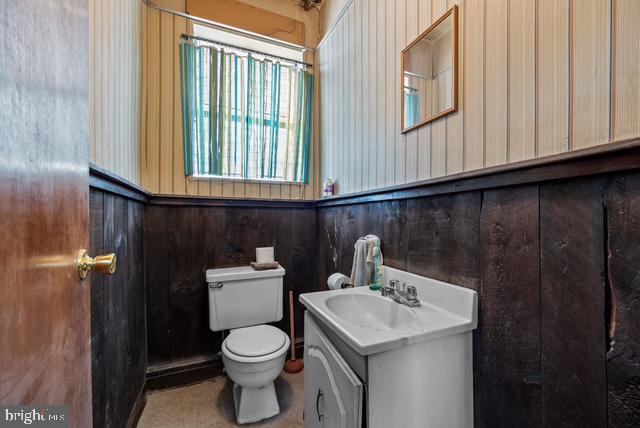 2271 E Farragut Ave Property Photo 10