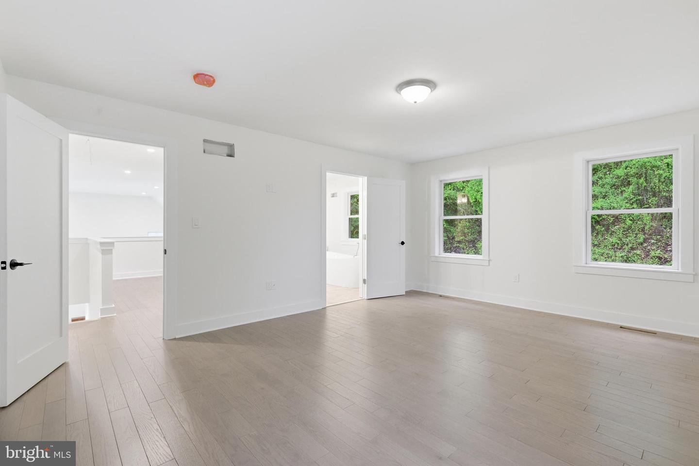759 River Rd Property Photo 36