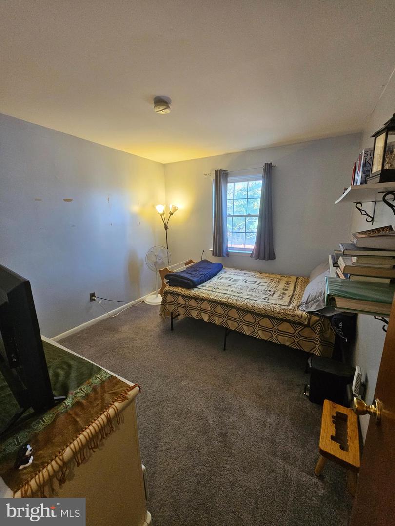176 Kenton Property Photo 12