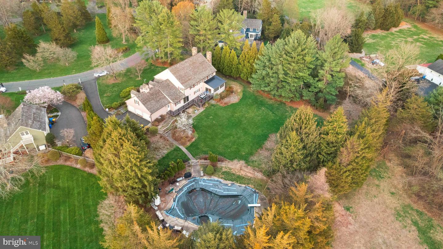 111 Cedar Glen Dr Property Photo 71