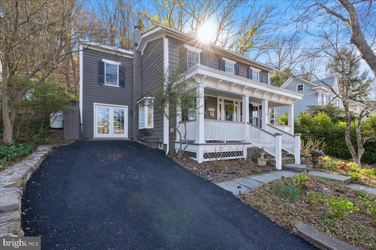 3673 River Rd Property Photo 8