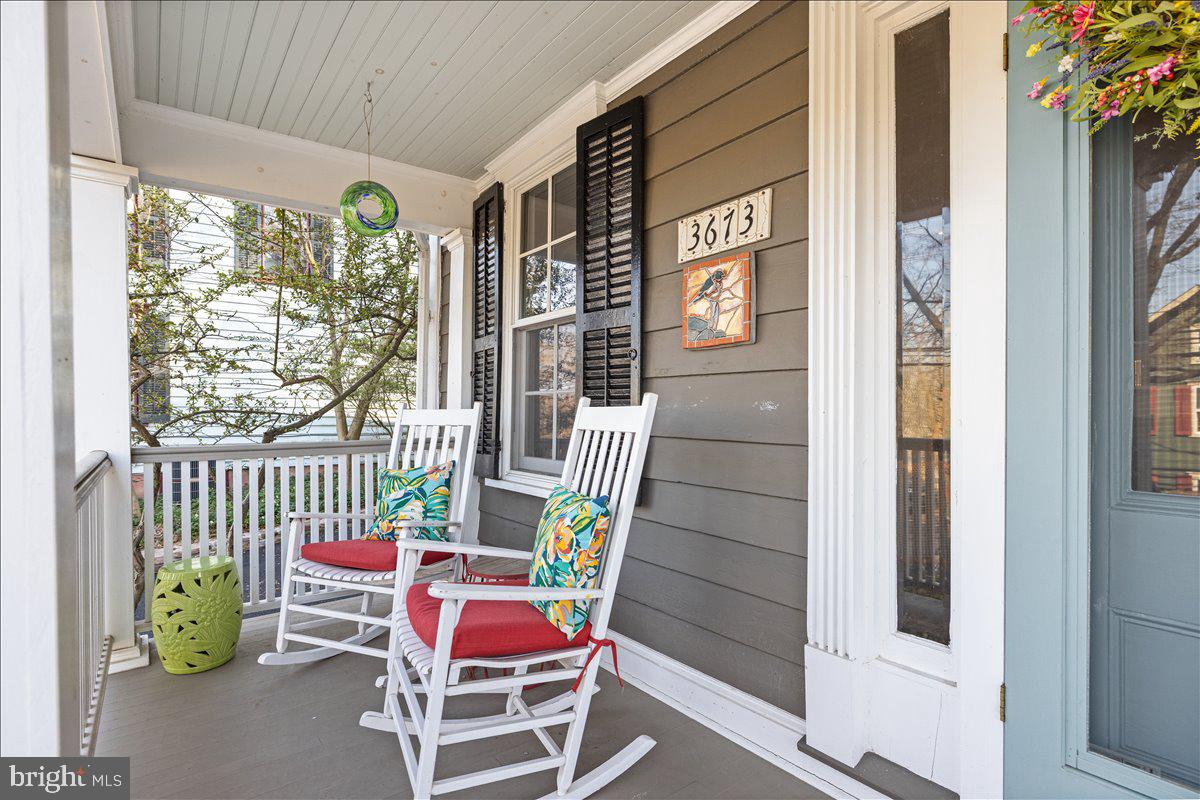 3673 River Rd Property Photo 10