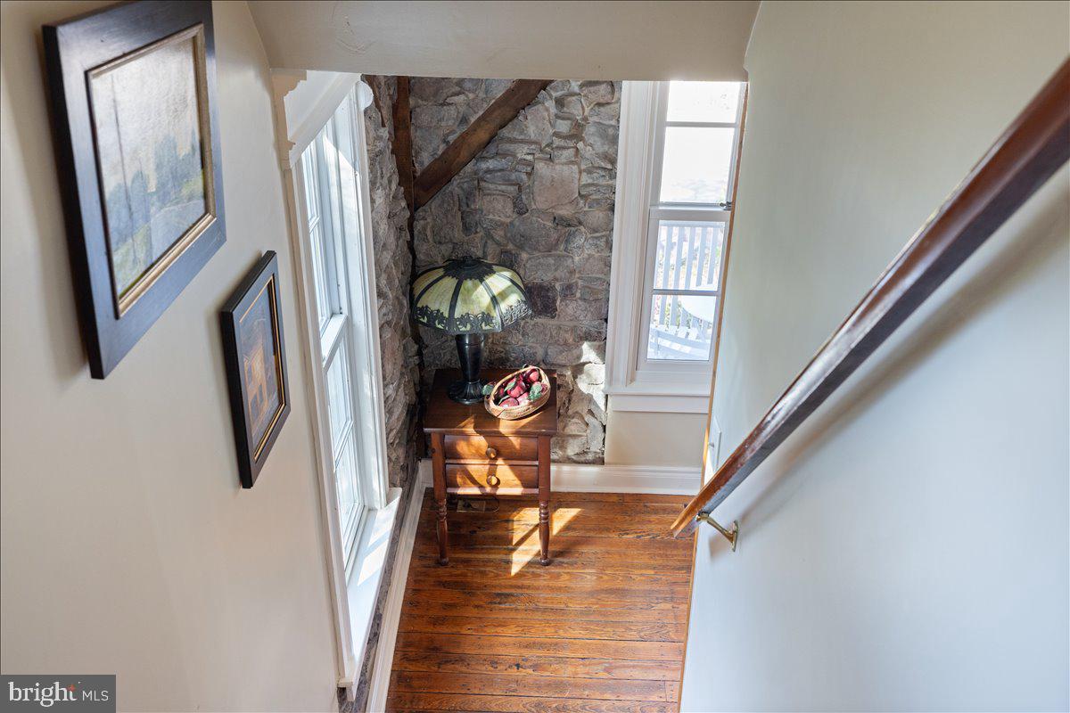 3673 River Rd Property Photo 25