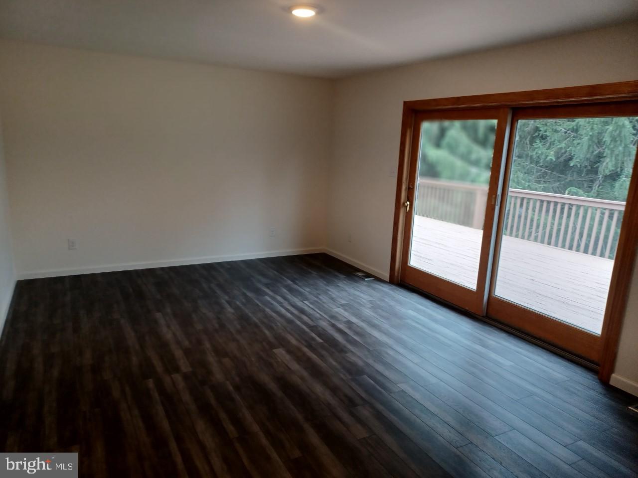 1525 Yardley Newtown Rd #apt. 1 (rear) Property Photo 7
