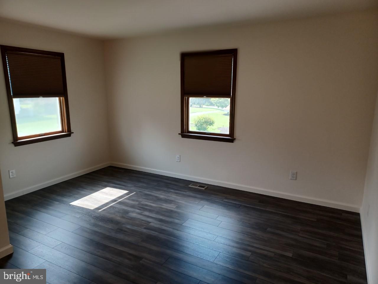 1525 Yardley Newtown Rd #apt. 1 (rear) Property Photo 10