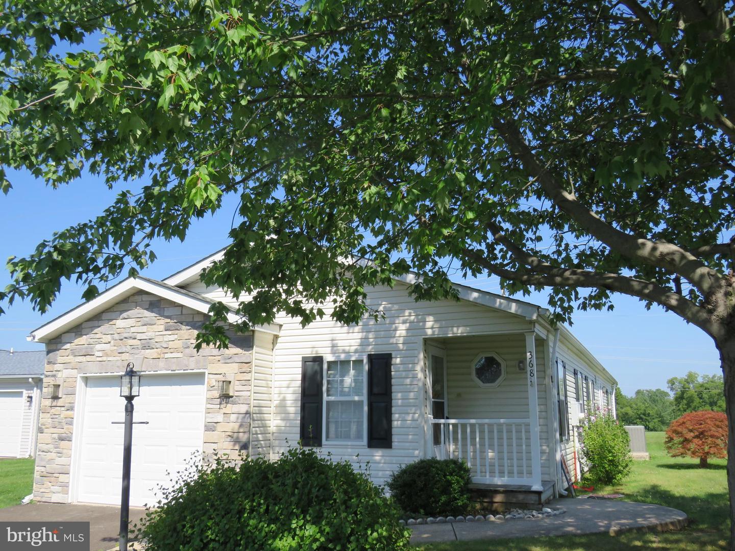 368 Countryside Cir Property Photo 3