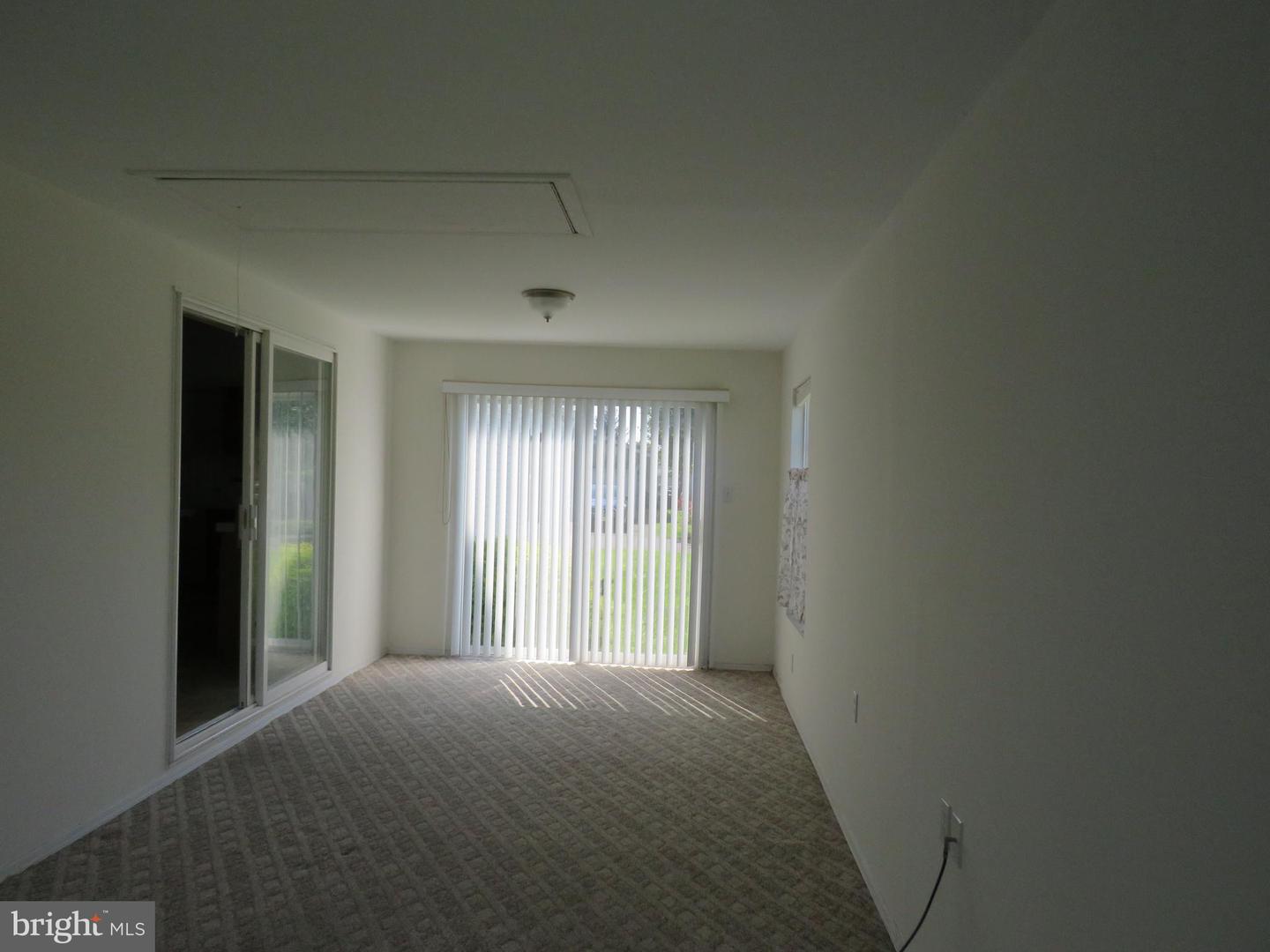 368 Countryside Cir Property Photo 16