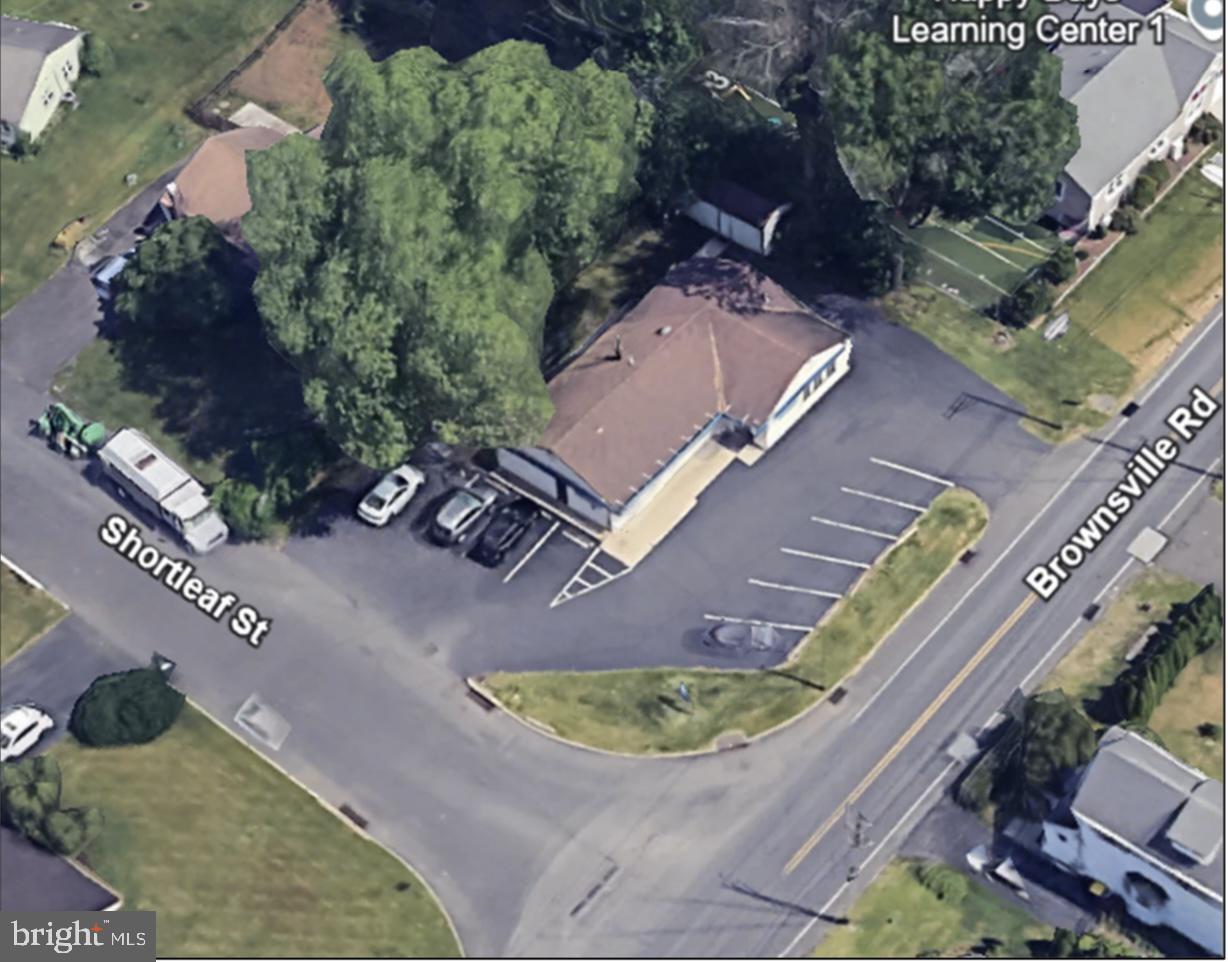 1404 BROWNSVILLE RD