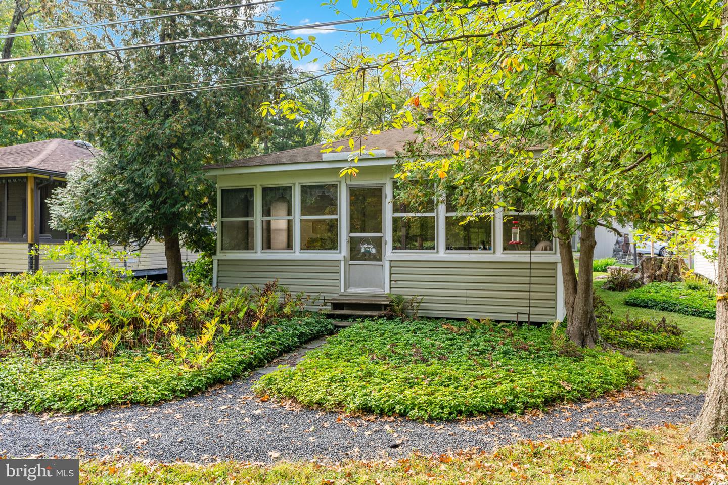 1285 NURSERY RD #CABIN 5