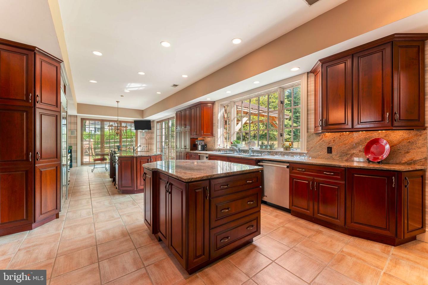1390 Old Jacksonville Property Photo 11
