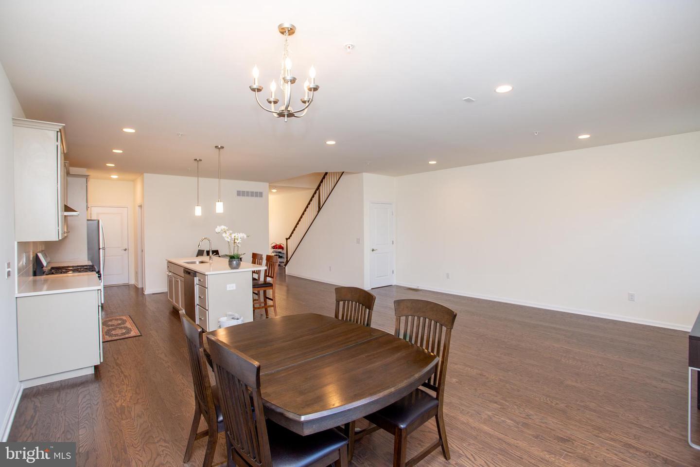 44 Parry Way Property Photo 7