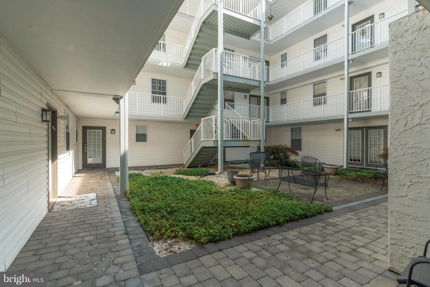 1000 Centennial Station Dr Property Photo 2