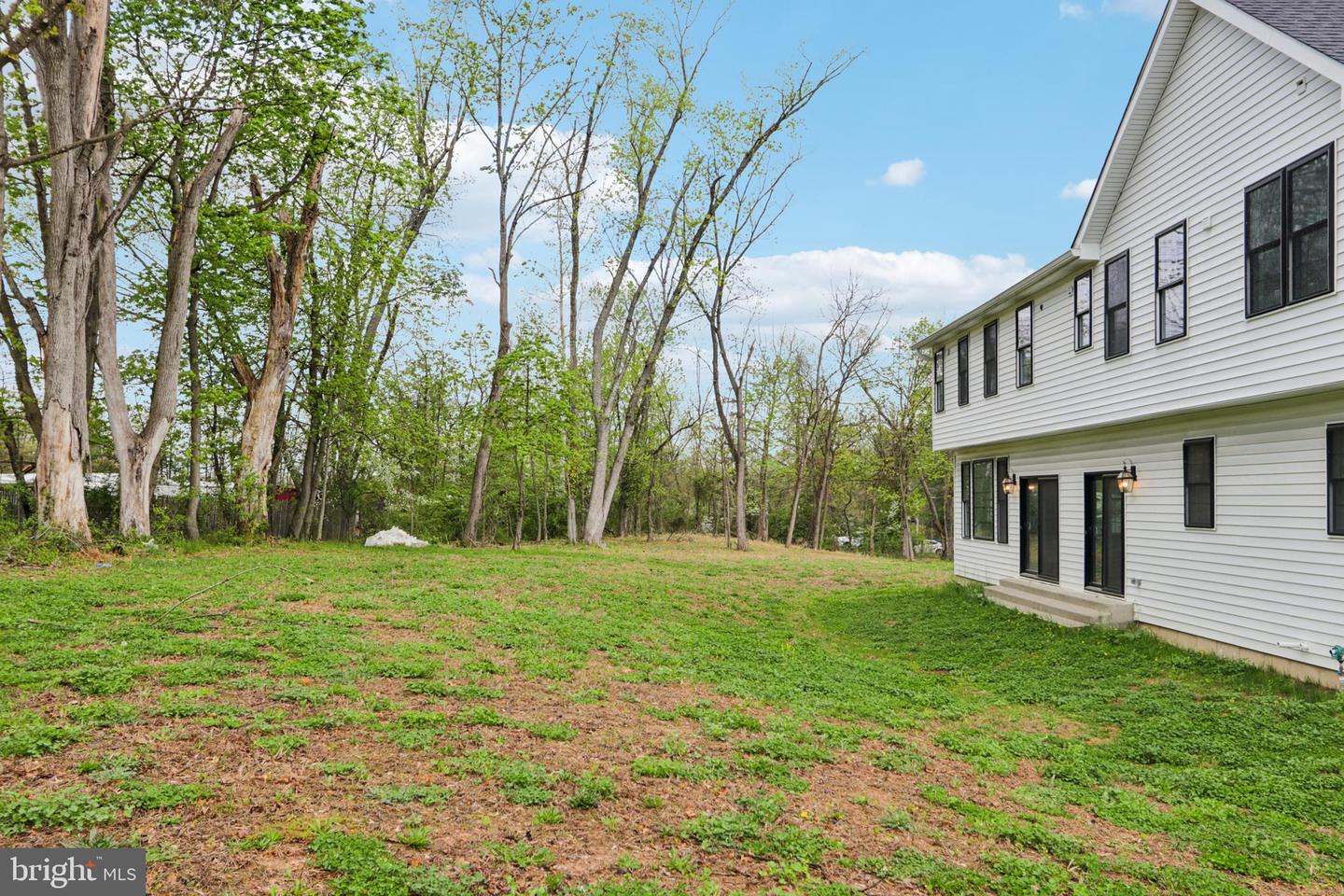 2627 County Line Rd Property Photo 13