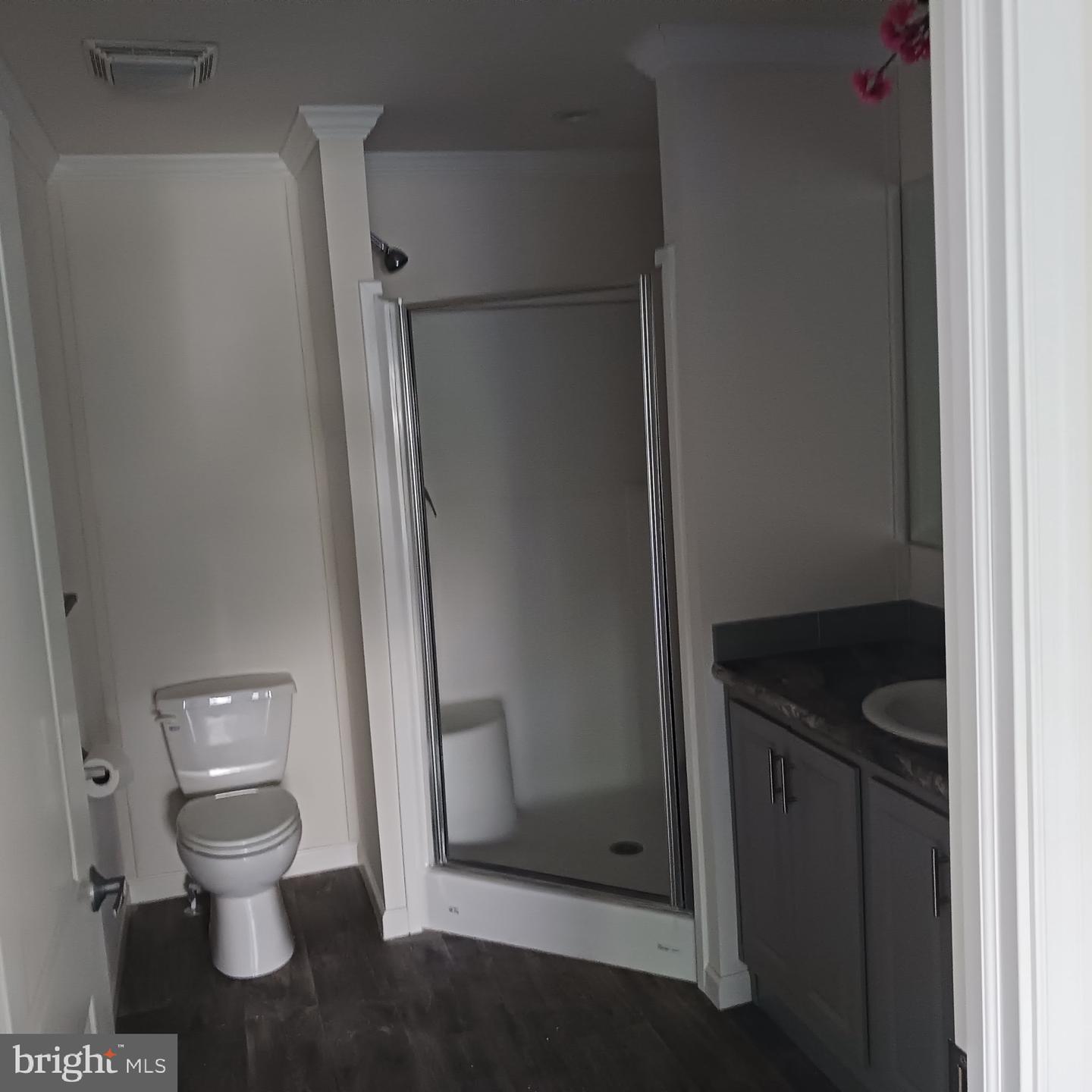 12 Lakeview Property Photo 9