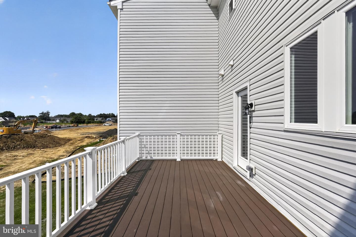51 Chaucer Ct Property Photo 5