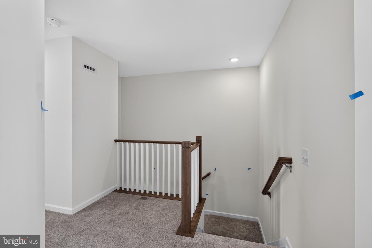 51 Chaucer Ct Property Photo 22