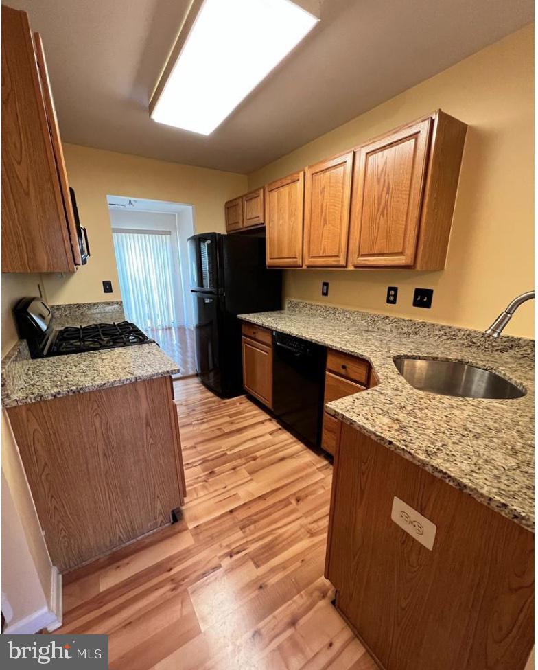 3303 Sterling Rd Property Photo 5