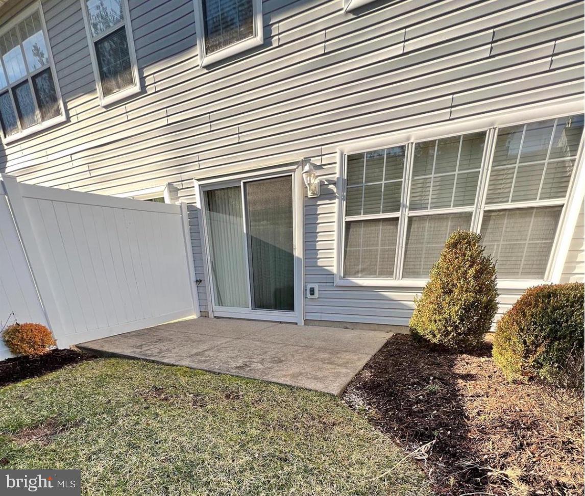 3303 Sterling Rd Property Photo 15