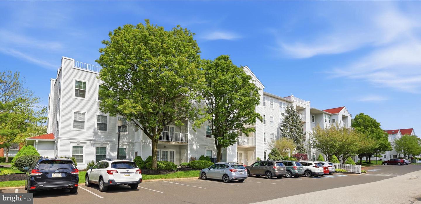 7402 CENTENNIAL STA