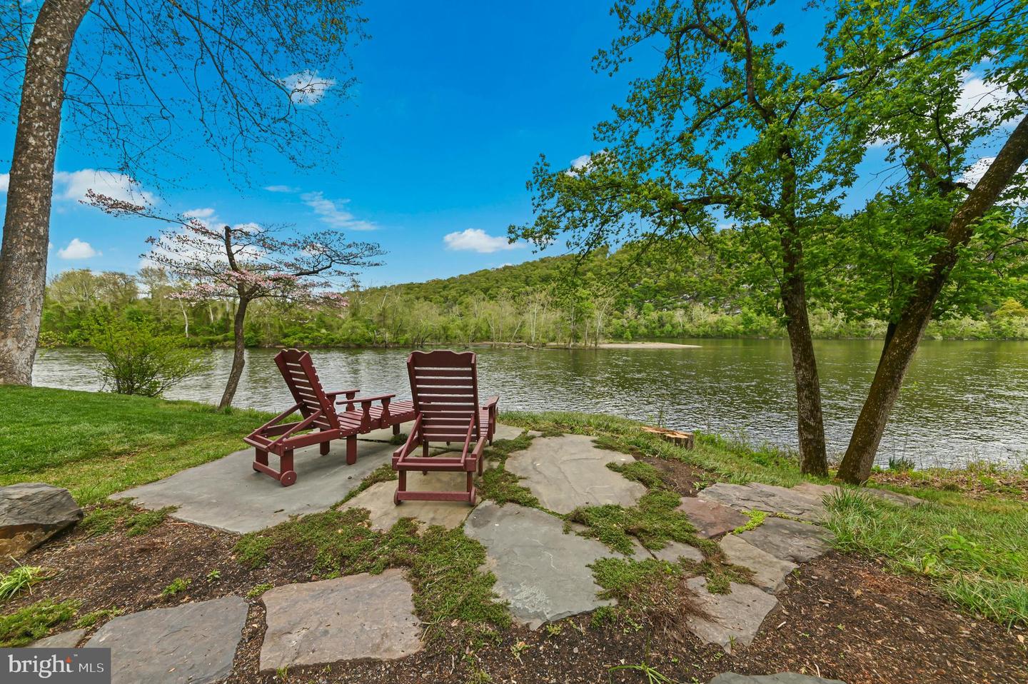 3 Bridge 5 Ln Property Photo 27