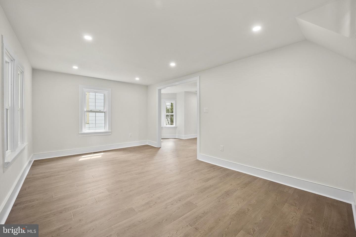 2090 Durham Rd Property Photo 12