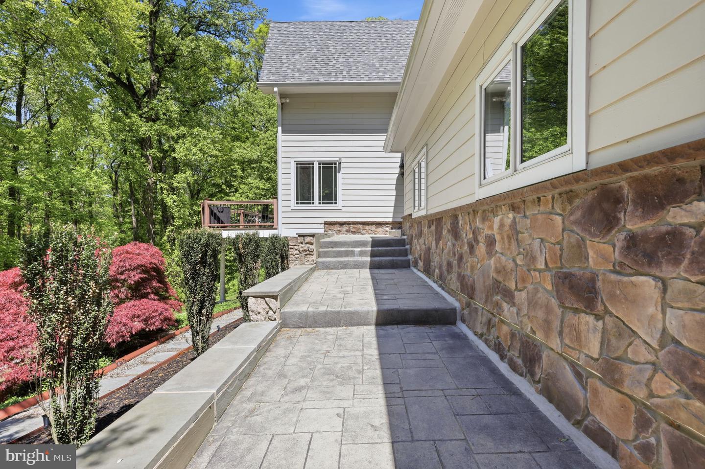 4757 Upper Mountain Rd Property Photo 15