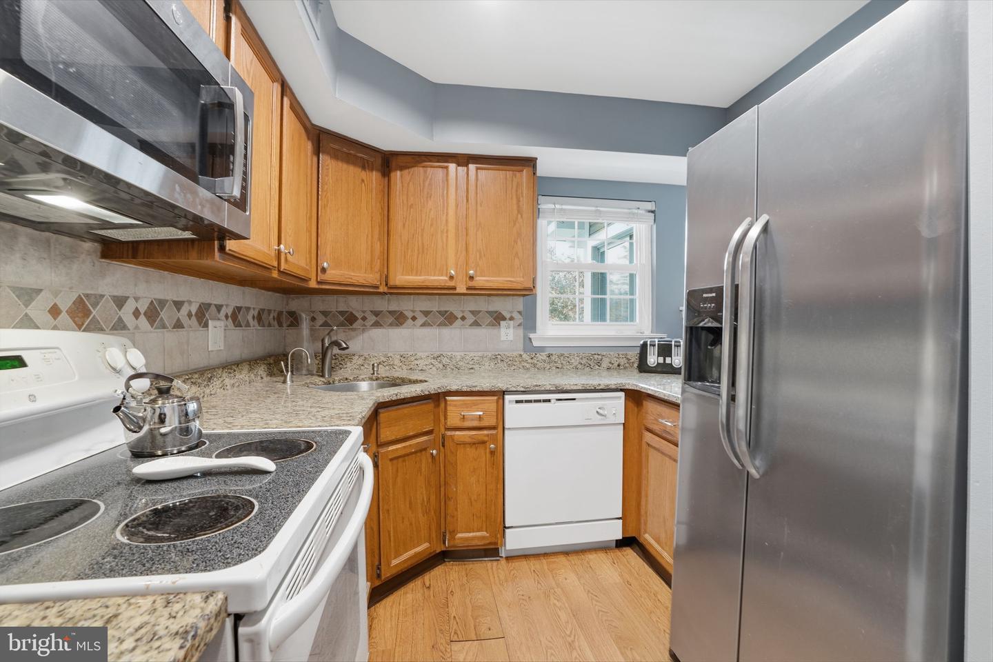 2303 Bennett Pl Property Photo 6