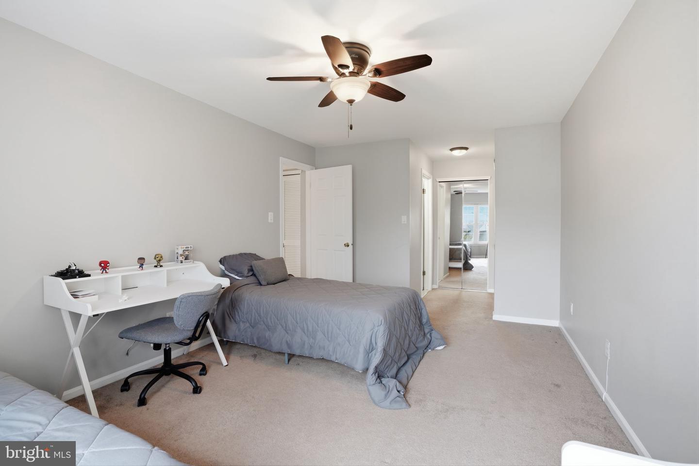 2303 Bennett Pl Property Photo 9