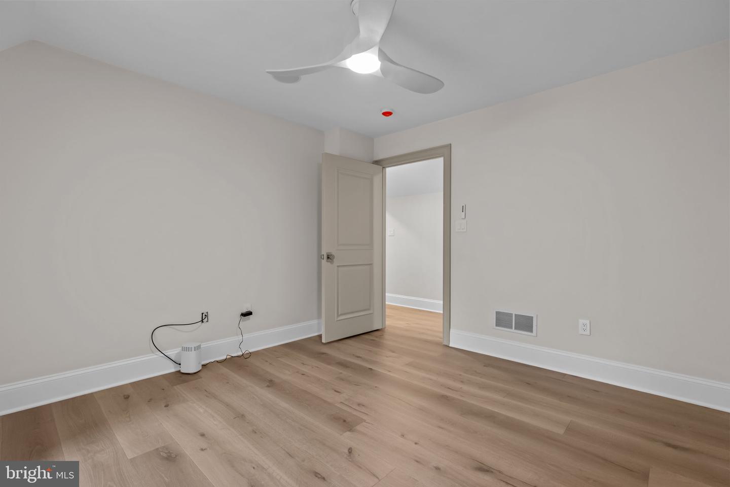 102 Pickwick Dr Property Photo 81