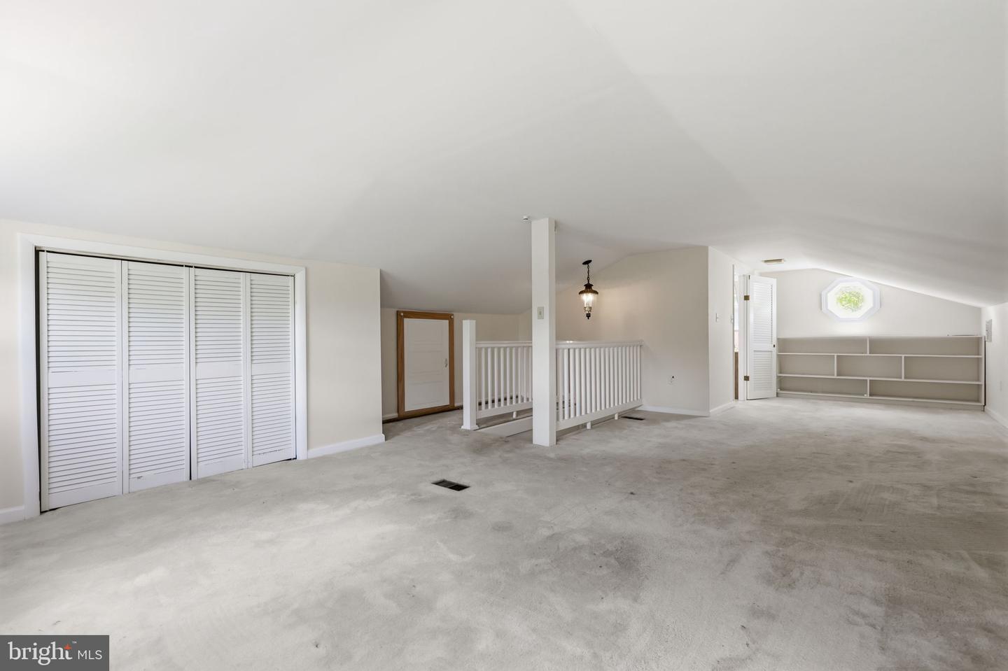 1696 Chestnut Ridge Rd Property Photo 25