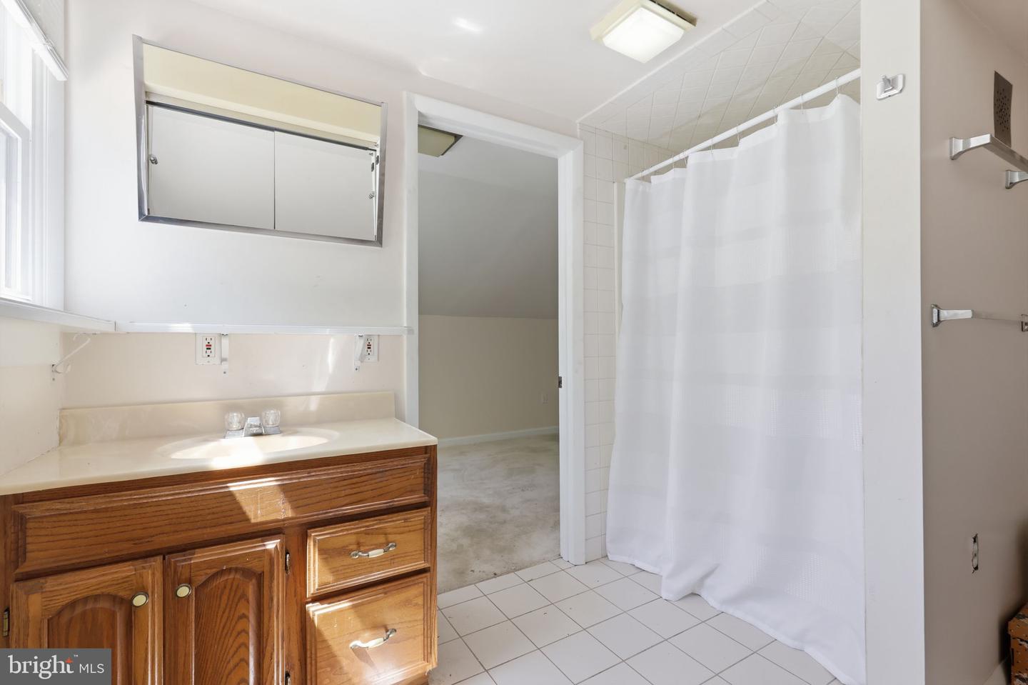 1696 Chestnut Ridge Rd Property Photo 27