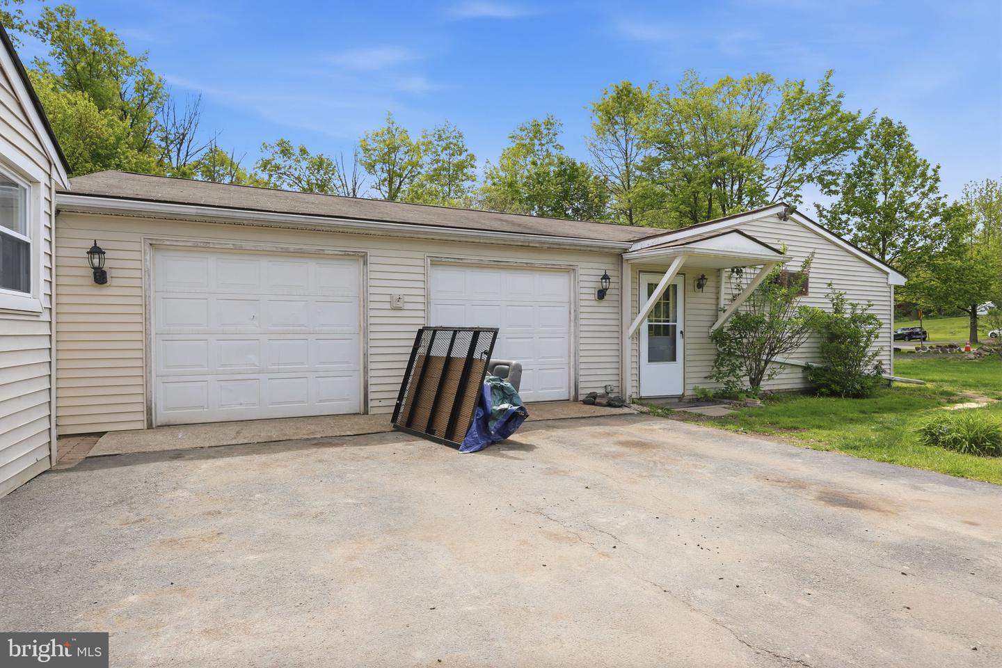 1696 Chestnut Ridge Rd Property Photo 29