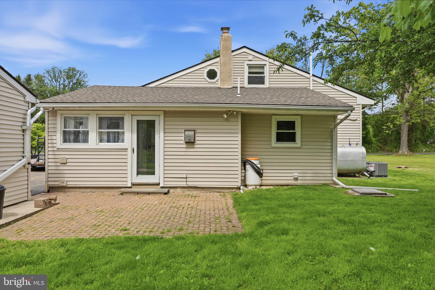 1696 Chestnut Ridge Rd Property Photo 30