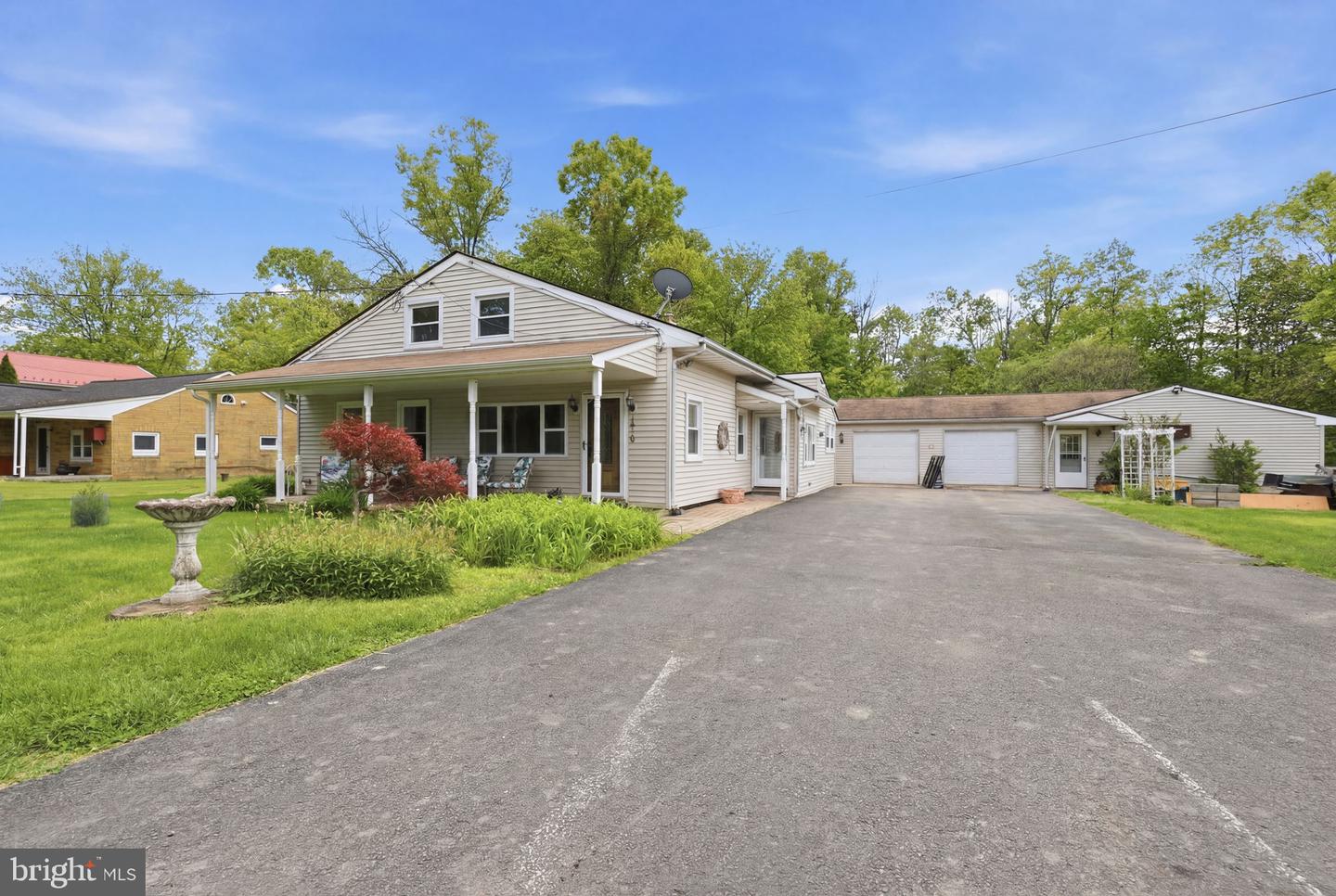 1696 Chestnut Ridge Rd Property Photo 33