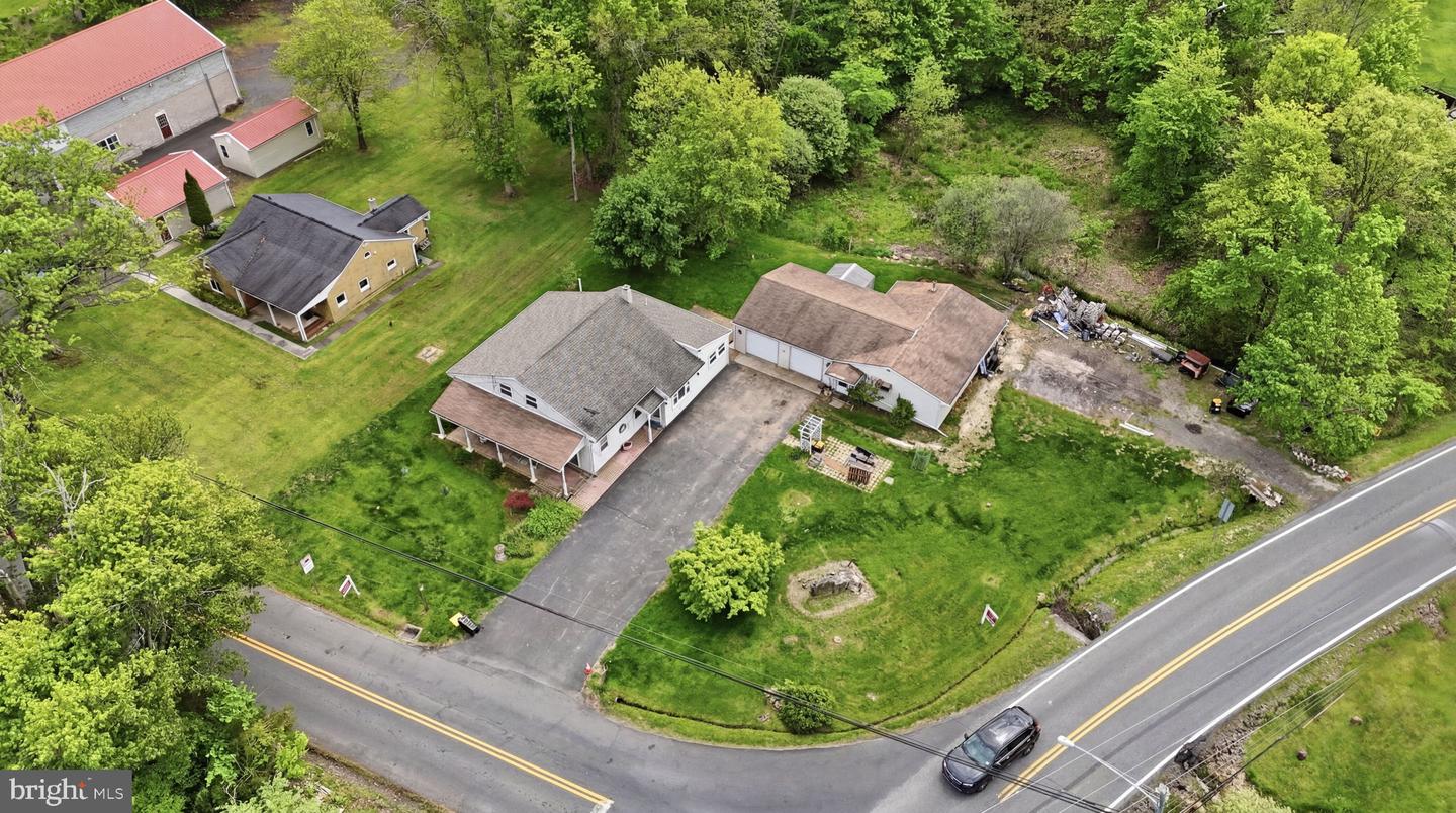 1696 Chestnut Ridge Rd Property Photo 36