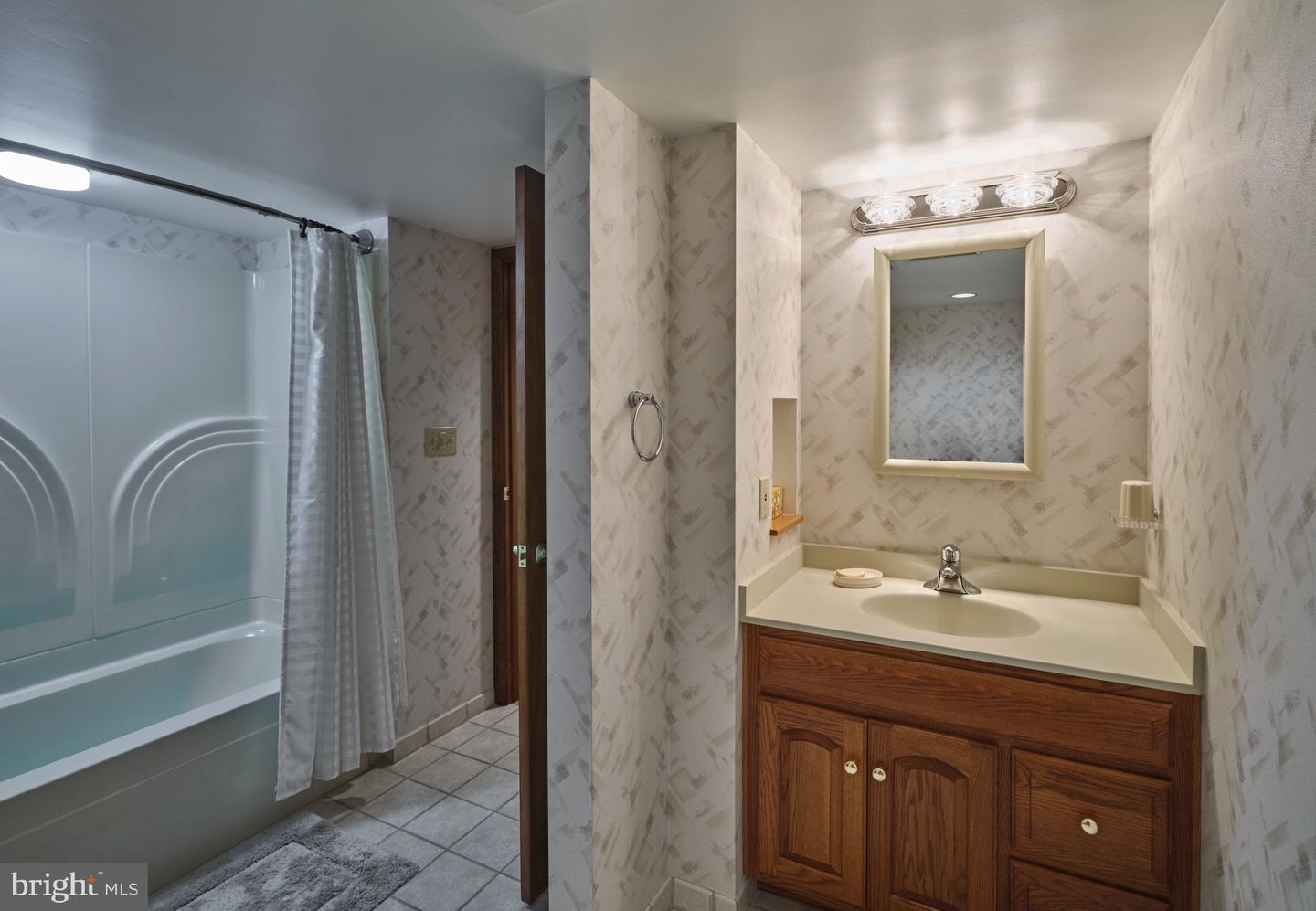 4029 Devonshire Dr Property Photo 48