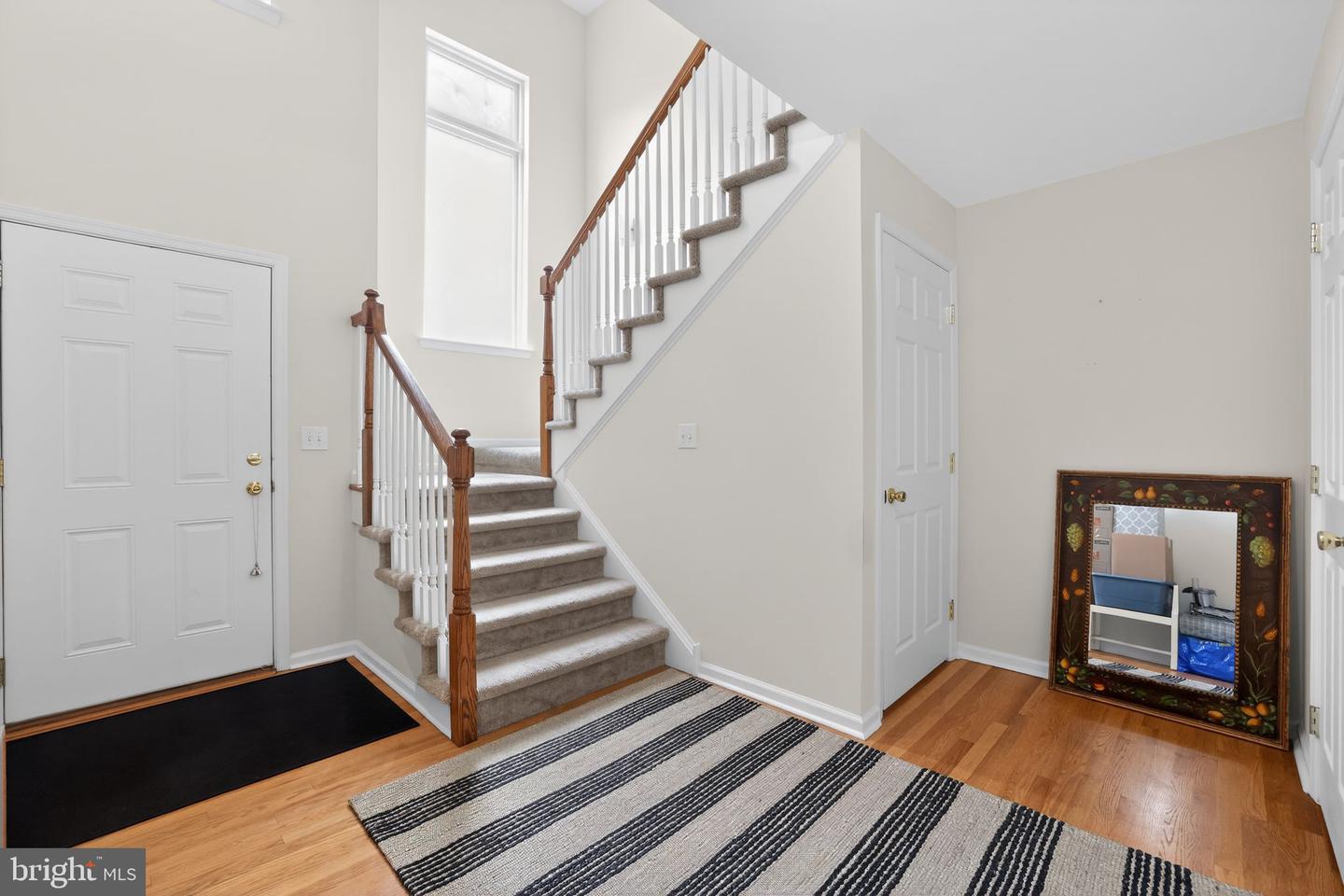 137 Sugarbush Dr Property Photo 3