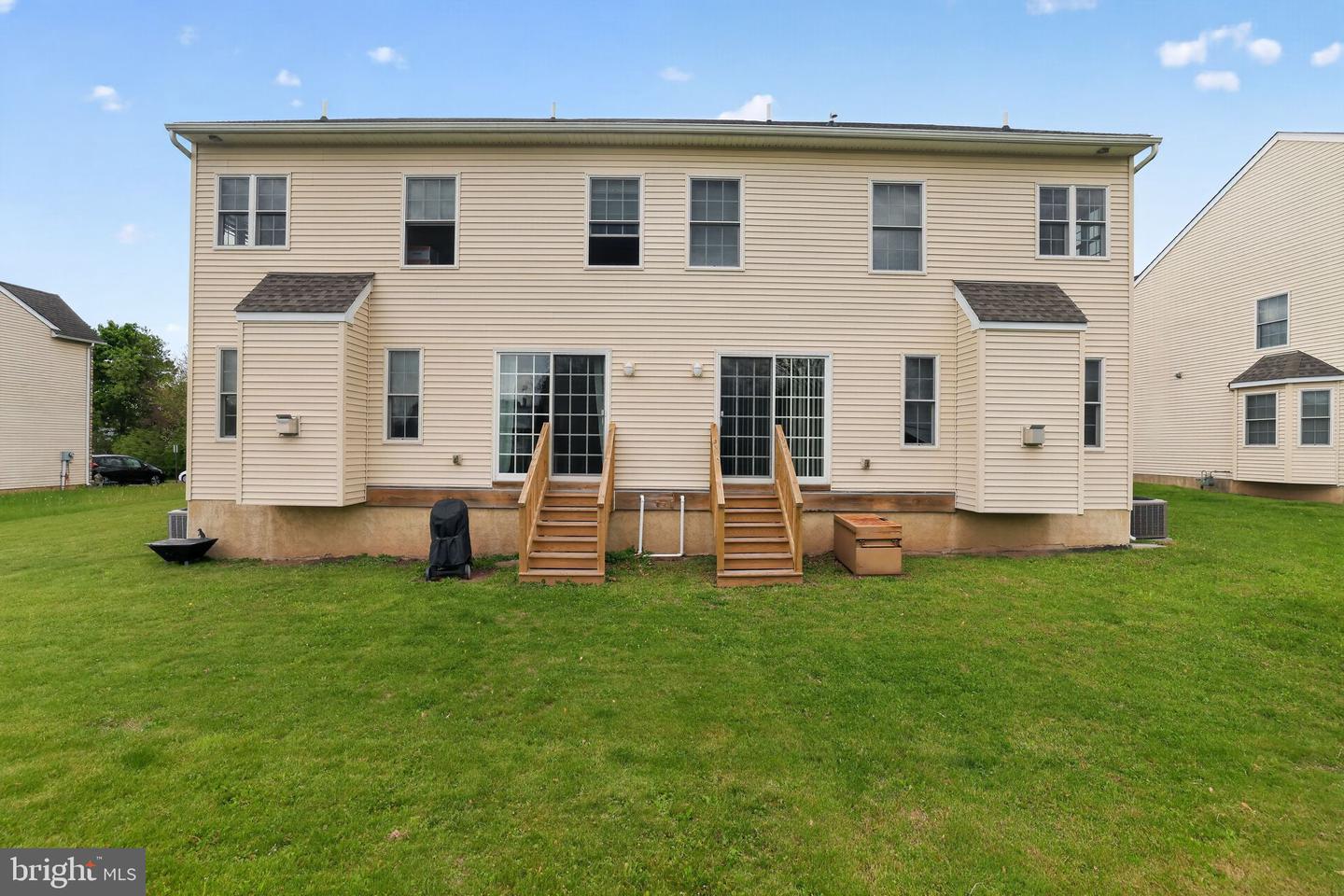 137 Sugarbush Dr Property Photo 30