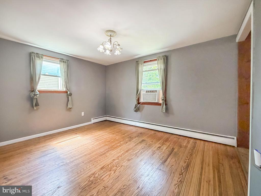 478 Cedar Ave Property Photo 14