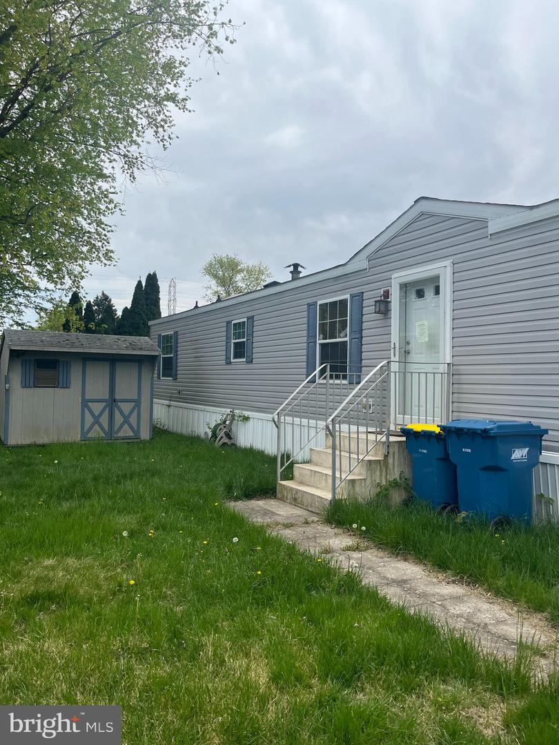 7319 Hansbury Dr Property Photo 1