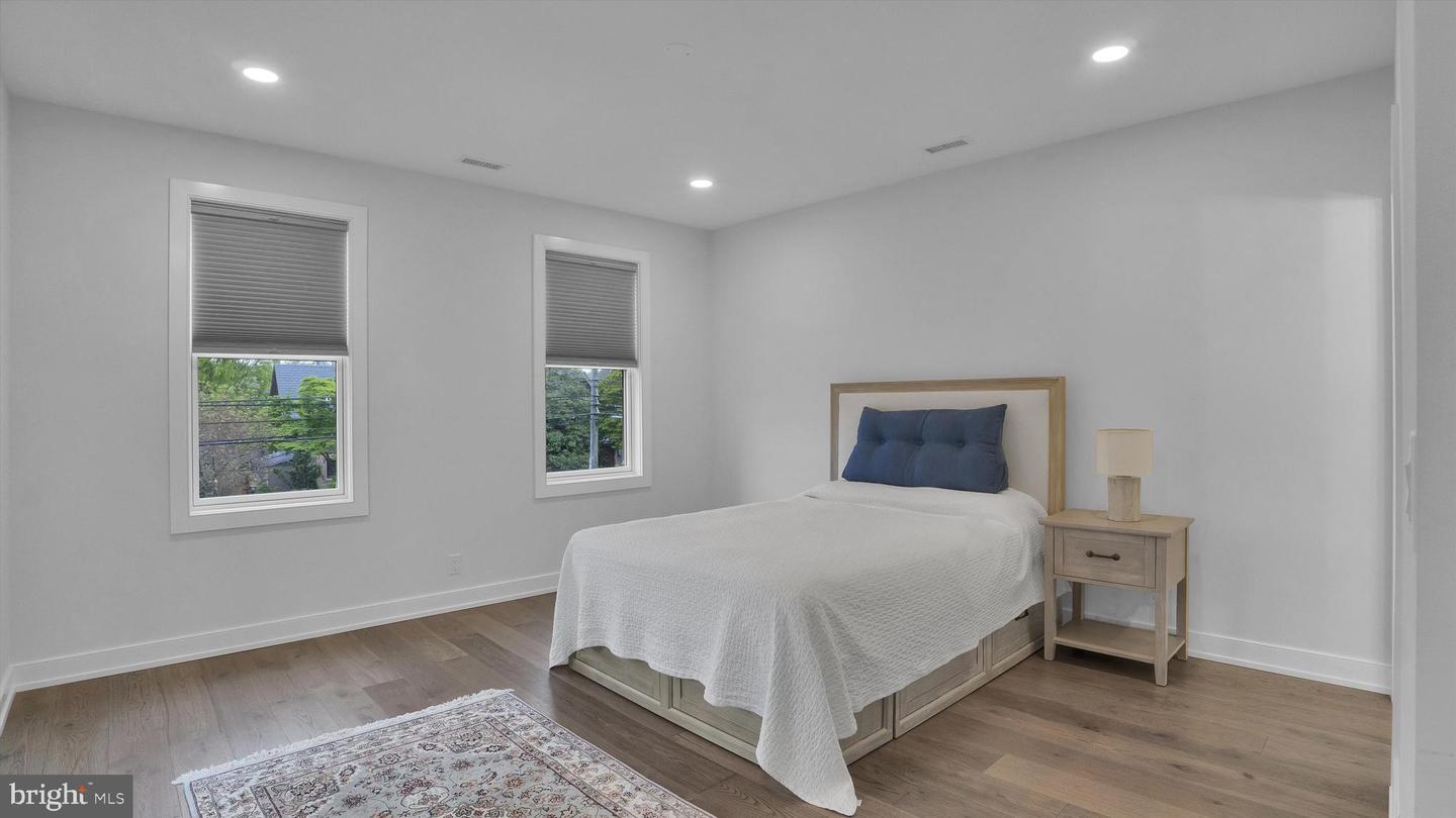 171 N Main St #unit 2 Property Photo 30