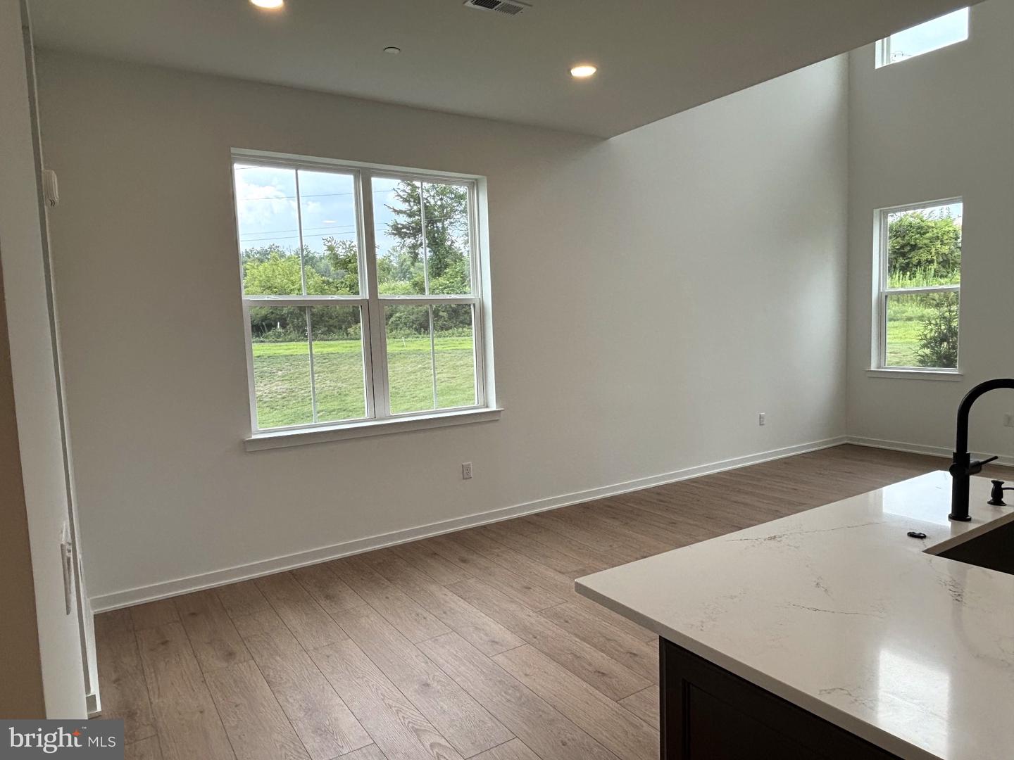 PABU2120820 Property Photo 7