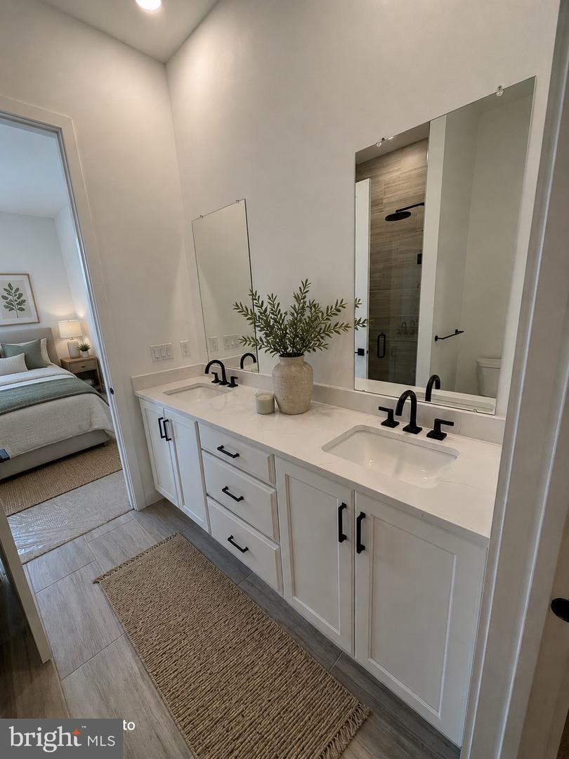 PABU2120820 Property Photo 10
