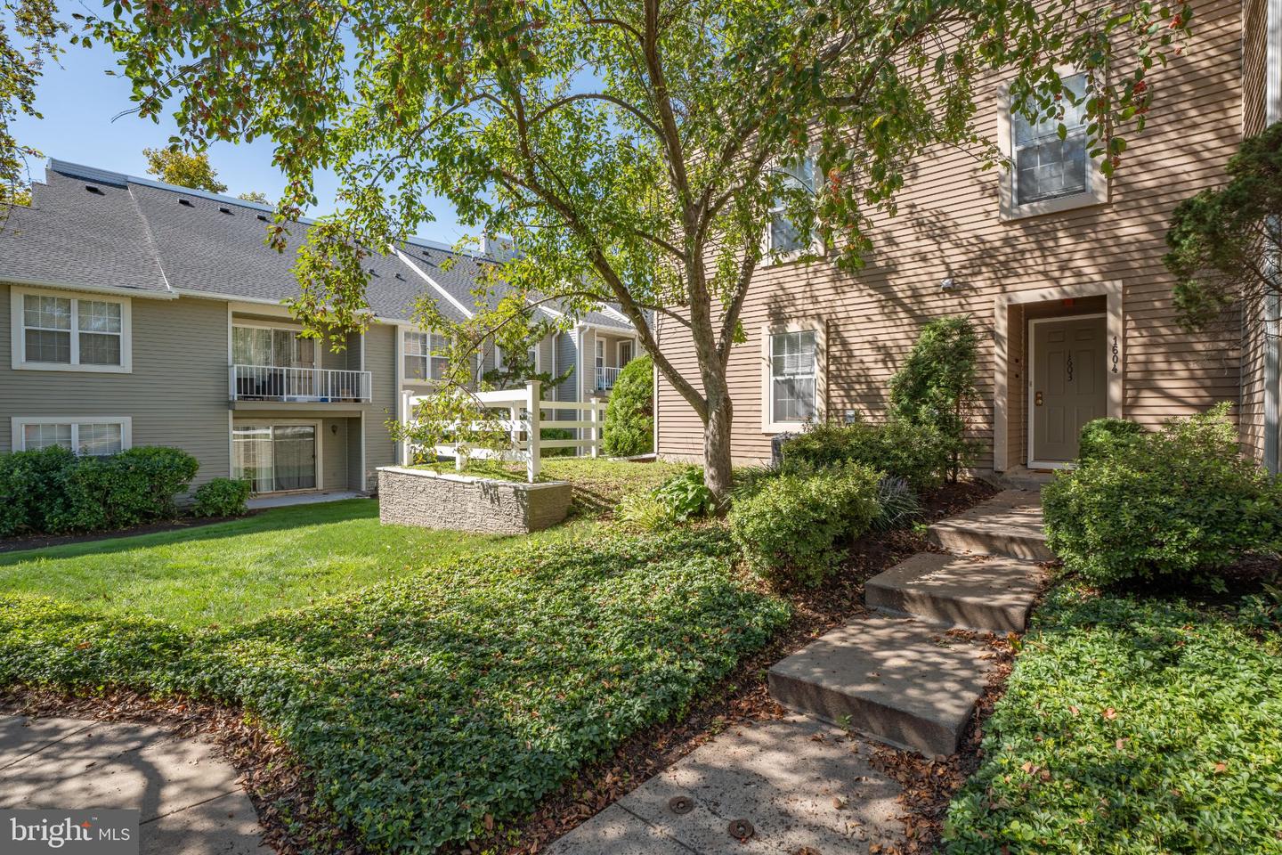1603 Society Pl Property Photo 1